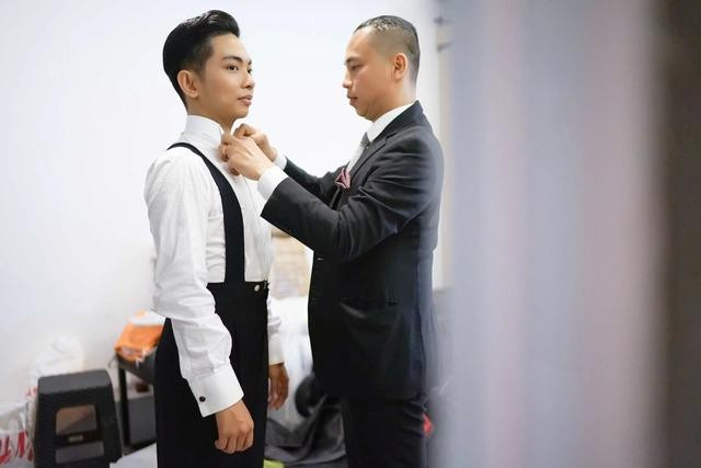 Thái độ Phan Hiển ra sao với chuyện cũ Khánh Thi - Chí Anh? - Hình 3 Thai do Phan Hien ra sao voi chuyen cu Khanh Thi - Chi Anh?-Hinh-3