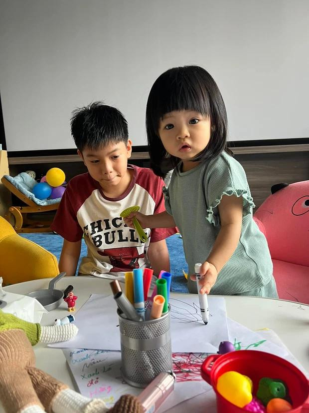 Suchin làm 1 việc khiến Subeo '7 phần nuông chiều, 3 phần bất lực' - Hình 3 Suchin lam 1 viec khien Subeo '7 phan nuong chieu, 3 phan bat luc'-Hinh-3