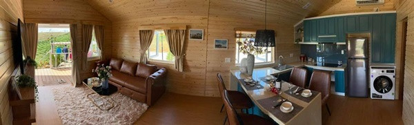 Nhà đẹp chốn cao nguyên của hoa hậu có nụ cười tỏa nắng - Hình 6 Nha dep chon cao nguyen cua hoa hau co nu cuoi toa nang-Hinh-6