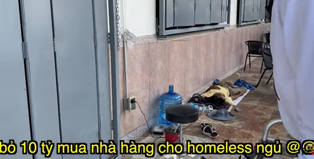 Nhà hàng 6 tỷ tại Mỹ của Khoa Pug thành nơi ở người vô gia cư - Hình 7 Nha hang 6 ty tai My cua Khoa Pug thanh noi o nguoi vo gia cu-Hinh-7