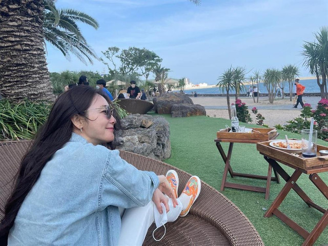 Choi Ji Woo làm gì sau tin đồn bị chồng đâm trước cửa nhà? Choi Ji Woo lam gi sau tin don bi chong dam truoc cua nha?