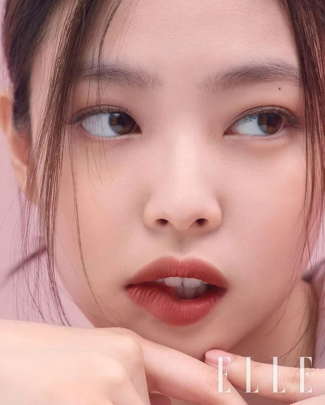 Thần tượng suýt đánh mất sự nghiệp vì cáo buộc sai lệch - Hình 11 Than tuong suyt danh mat su nghiep vi cao buoc sai lech-Hinh-11