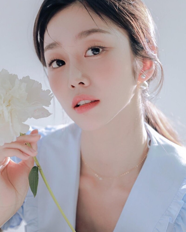 Thần tượng suýt đánh mất sự nghiệp vì cáo buộc sai lệch - Hình 12 Than tuong suyt danh mat su nghiep vi cao buoc sai lech-Hinh-12