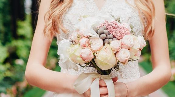 Mẹ chồng bất công chỉ coi trọng vợ chồng con trai út Me chong bat cong chi coi trong vo chong con trai ut