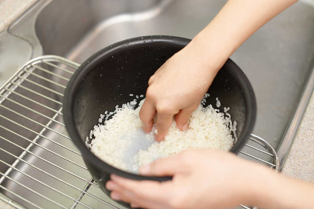Trộn thêm loại đậu này khi nấu cơm, người Nhật đẩy lùi loạt bệnh tật - Hình 3 Tron them loai dau nay khi nau com, nguoi Nhat day lui loat benh tat-Hinh-3