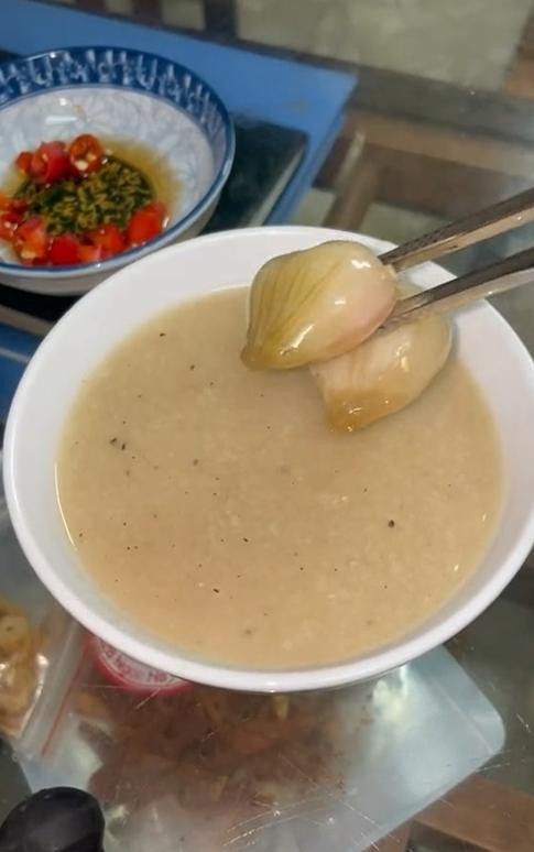 Cách giải cứu bánh chưng thừa sau Tết, ăn hết veo trong nốt nhạc - Hình 5 Cach giai cuu banh chung thua sau Tet, an het veo trong not nhac-Hinh-5