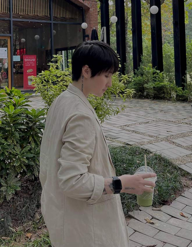 Cô gái đồng tính thay đổi bất ngờ sau 4 năm chia tay nữ MC VTV - Hình 6 Co gai dong tinh thay doi bat ngo sau 4 nam chia tay nu MC VTV-Hinh-6