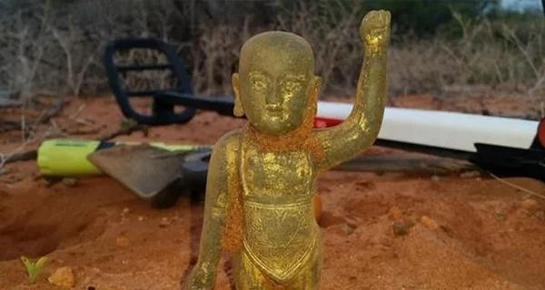 3 thứ cần vứt khỏi đầu giường tránh tai họa, nợ nần kéo về - Hình 2 3 thu can vut khoi dau giuong tranh tai hoa, no nan keo ve-Hinh-2