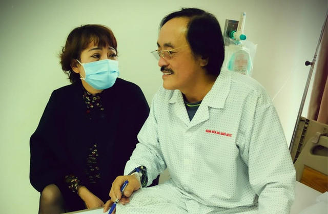 Chiều Xuân vào viện thăm Giang Còi, hé lộ quá khứ danh hài - Hình 5 Chieu Xuan vao vien tham Giang Coi, he lo qua khu danh hai-Hinh-5