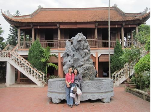 Nhà gỗ 3 gian mùa hè mát mẻ, mùa đông ấm áp, mộc mạc với hơi thở thiên nhiên - Hình 5 Nha go 3 gian mua he mat me, mua dong am ap, moc mac voi hoi tho thien nhien-Hinh-5