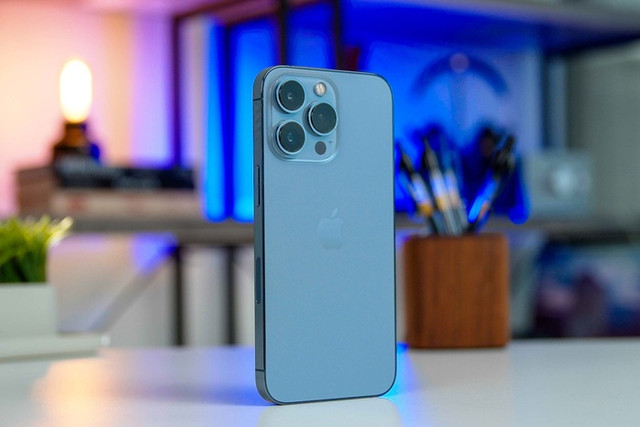 Giá iPhone 13 giảm sâu chưa từng có trong tháng 7 Gia iPhone 13 giam sau chua tung co trong thang 7