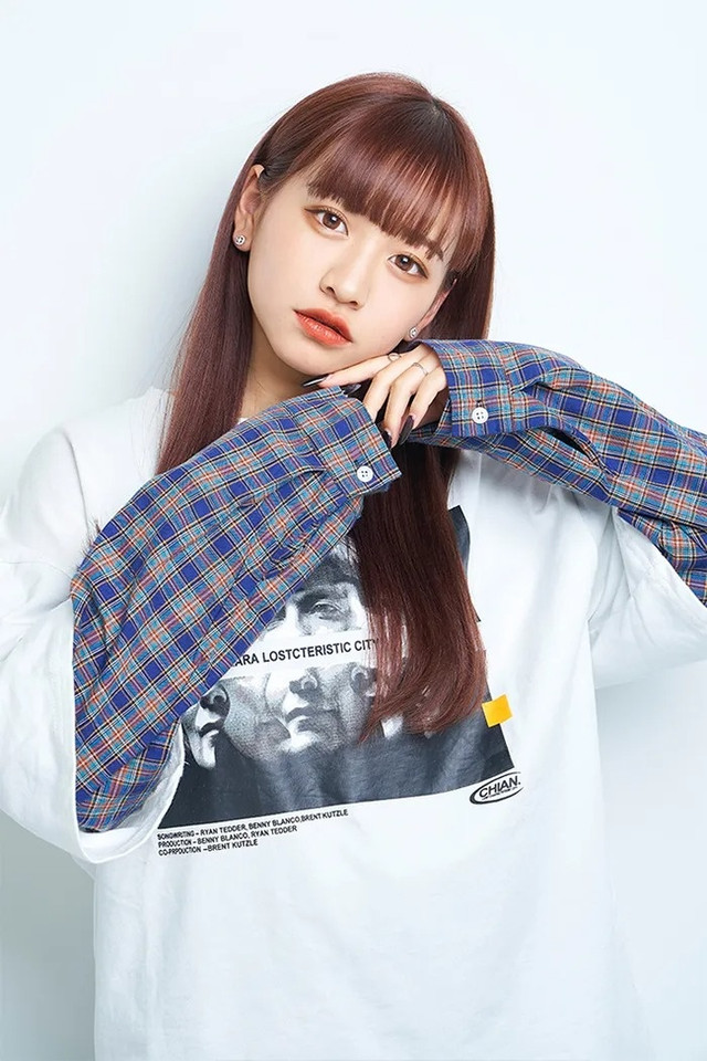 Cuộc sống của nữ người mẫu Nhật Bản sinh con ở tuổi 16 - Hình 4 Cuoc song cua nu nguoi mau Nhat Ban sinh con o tuoi 16-Hinh-4