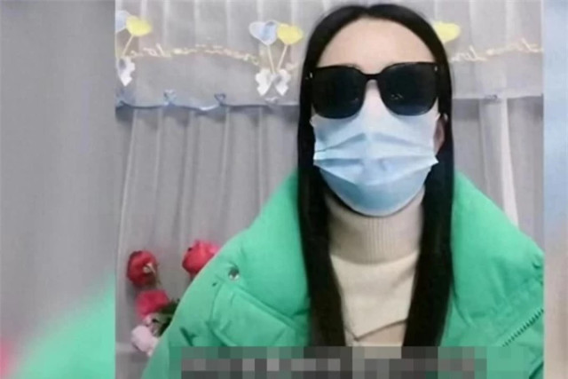 Hẹn hò lần đầu, cô gái gọi cả cua Hoàng Đế về cho anh trai Hen ho lan dau, co gai goi ca cua Hoang De ve cho anh trai