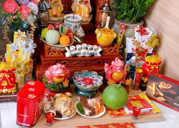 Bàn thờ nên để loại nước cúng nào mới may mắn? - Hình 3 Ban tho nen de loai nuoc cung nao moi may man?-Hinh-3