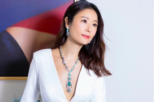 Cuộc sống hiện tại của Lâm Tâm Như và Triệu Vy - Hình 6 Cuoc song hien tai cua Lam Tam Nhu va Trieu Vy-Hinh-6