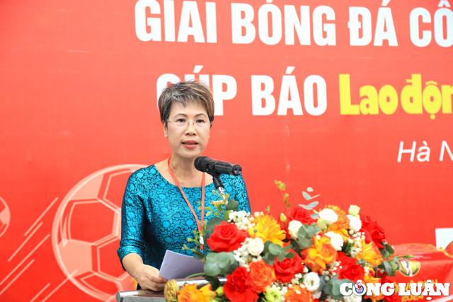 Sôi động Giải bóng đá Cúp Báo Lao động Thủ đô lần thứ IX Soi dong Giai bong da Cup Bao Lao dong Thu do lan thu IX