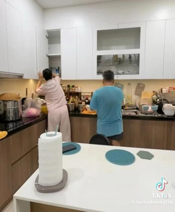 Bùi Lan Hương tiết lộ cái Tết ngọt ngào bên Nguyễn Quang Dũng Bui Lan Huong tiet lo cai Tet ngot ngao ben Nguyen Quang Dung