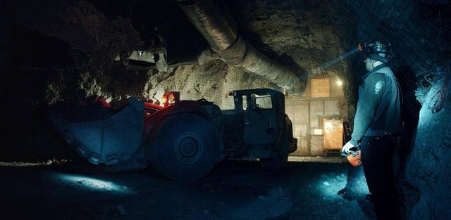 Mỏ vàng trữ lượng khoảng 4.500 tấn nhưng không ai dám khai thác - Hình 4 Mo vang tru luong khoang 4.500 tan nhung khong ai dam khai thac-Hinh-4