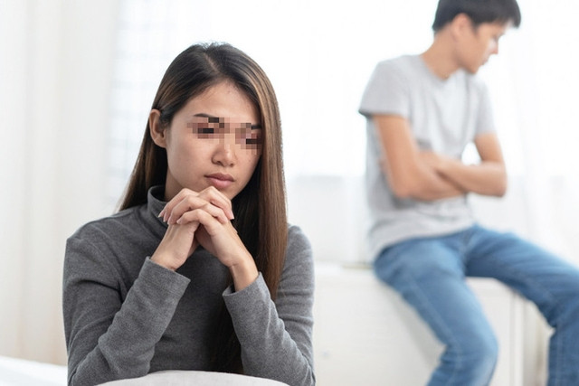 Mừng tuổi cháu 500 nghìn, chồng hành động khiến vợ muối mặt Mung tuoi chau 500 nghin, chong hanh dong khien vo muoi mat