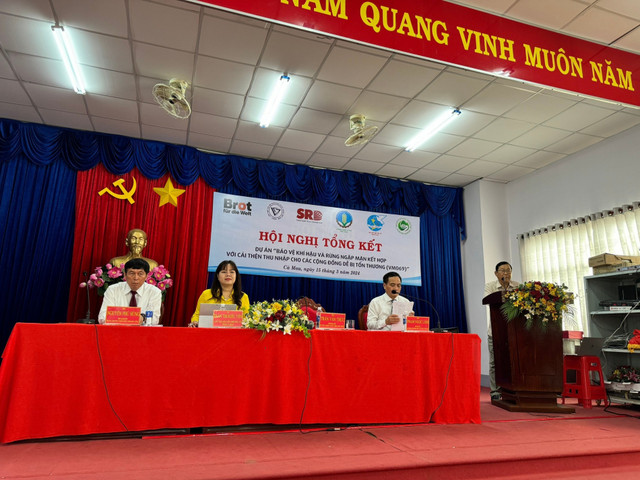 Phó Chủ tịch VUSTA Phạm Ngọc Linh dự tổng kết dự án Bảo vệ khí hậu và rừng ngập mặn Pho Chu tich VUSTA Pham Ngoc Linh du tong ket du an Bao ve khi hau va rung ngap man