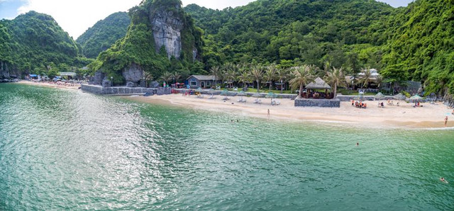 Cát Bà thành mẫu du lịch sinh thái bài bản đầu tiên tại VN? - Hình 2 Cat Ba thanh mau du lich sinh thai bai ban dau tien tai VN?-Hinh-2