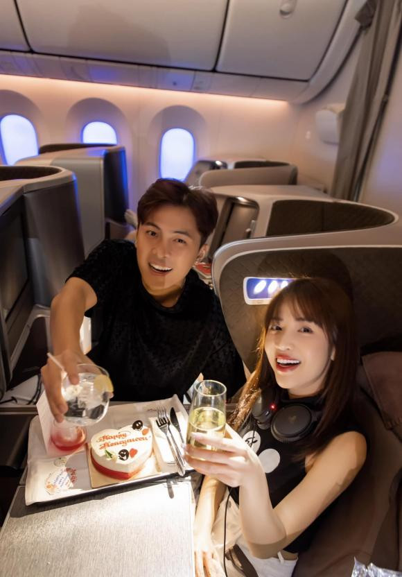 Puka lộ diện giữa nghi vấn mang thai với Gin Tuấn Kiệt Puka lo dien giua nghi van mang thai voi Gin Tuan Kiet