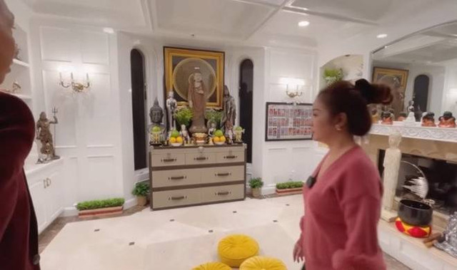 Dinh thự đôi lộng lẫy được Thúy Nga tiết lộ nghi của Huy MC - Hình 14 Dinh thu doi long lay duoc Thuy Nga tiet lo nghi cua Huy MC-Hinh-14