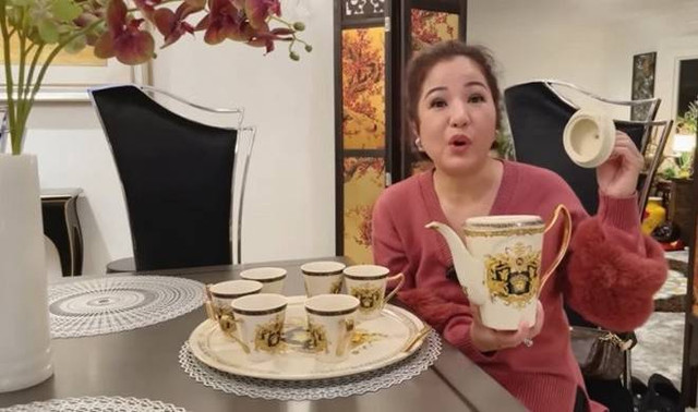 Dinh thự đôi lộng lẫy được Thúy Nga tiết lộ nghi của Huy MC - Hình 2 Dinh thu doi long lay duoc Thuy Nga tiet lo nghi cua Huy MC-Hinh-2
