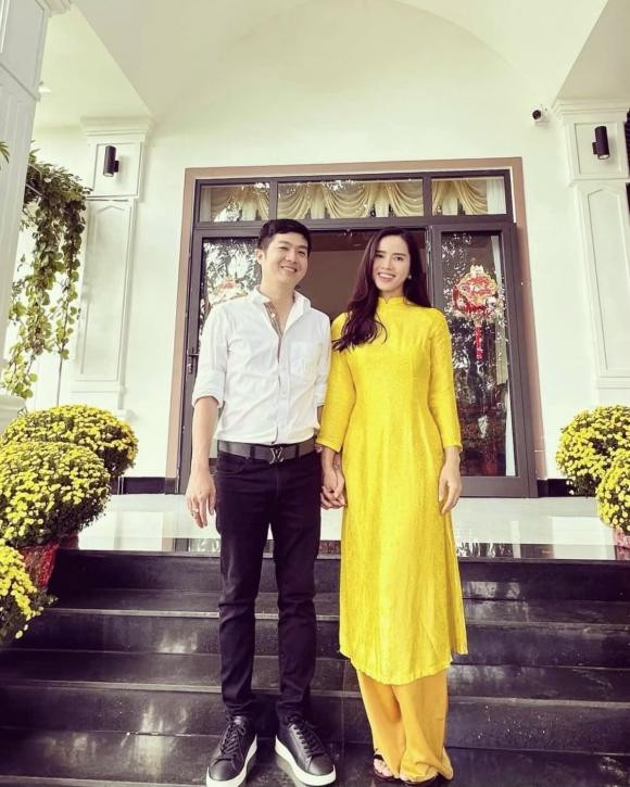 Chồng cũ Nhật Kim Anh khoe ảnh bên bạn gái mới - Hình 4 Chong cu Nhat Kim Anh khoe anh ben ban gai moi-Hinh-4