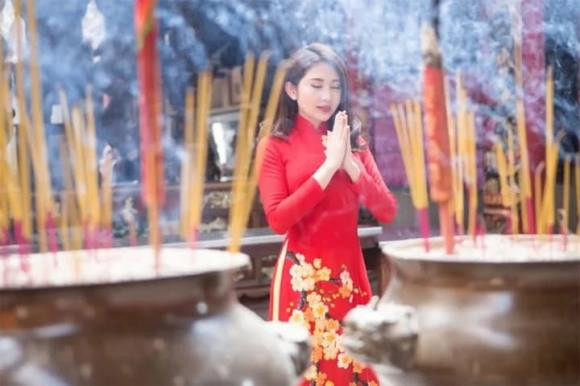7 điều không cầu, 3 điều chớ nguyện khi lễ chùa Rằm tháng Giêng 7 dieu khong cau, 3 dieu cho nguyen khi le chua Ram thang Gieng