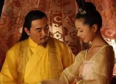 Vị hoàng đế hoang dâm vô độ, một đêm sủng ái 30 phi tần - Hình 3 Vi hoang de hoang dam vo do, mot dem sung ai 30 phi tan-Hinh-3