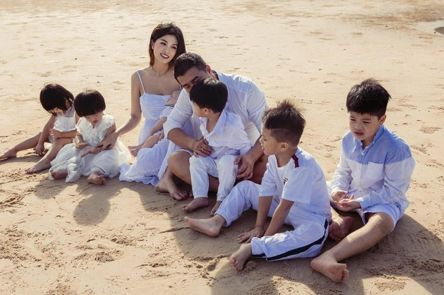 Điều ít biết về cuộc sống của Hoa hậu đông con nhất Việt Nam - Hình 4 Dieu it biet ve cuoc song cua Hoa hau dong con nhat Viet Nam-Hinh-4