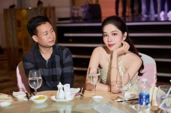 Chồng tương lai của Nam Em bất ngờ tiết lộ thu nhập khủng - Hình 2 Chong tuong lai cua Nam Em bat ngo tiet lo thu nhap khung-Hinh-2