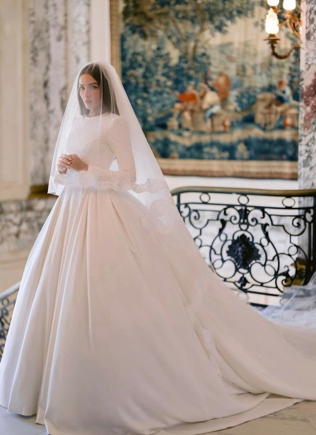 Lễ cưới Hoa hậu Hoàn vũ Olivia Culpo và chồng cầu thủ - Hình 3 Le cuoi Hoa hau Hoan vu Olivia Culpo va chong cau thu-Hinh-3