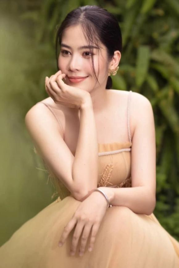 Nam Em khóc vì thái độ người ở quê dành cho mình - Hình 2 Nam Em khoc vi thai do nguoi o que danh cho minh-Hinh-2