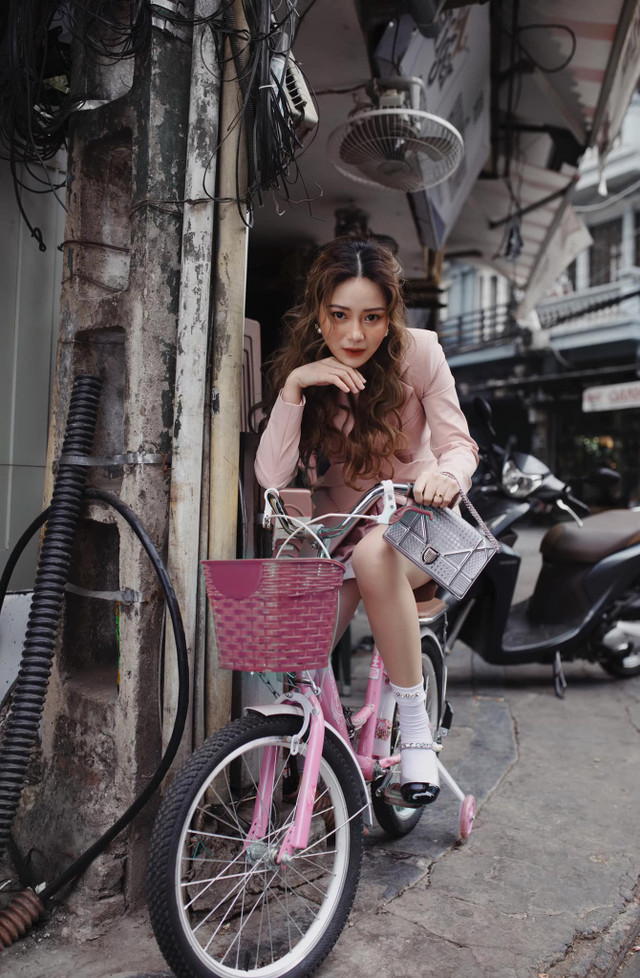 Rich kid Cẩm Tú: 'Ở Mỹ 7 năm, về Việt Nam tôi như người ngoại quốc' - Hình 5 Rich kid Cam Tu: 'O My 7 nam, ve Viet Nam toi nhu nguoi ngoai quoc'-Hinh-5