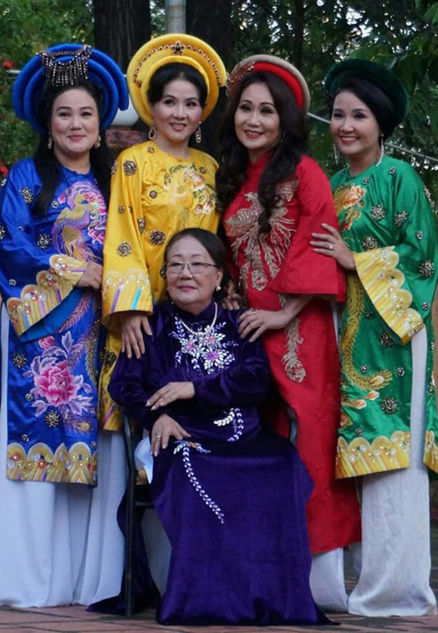 Nghệ sĩ Thanh Hằng U60: Sống độc thân sau 2 cuộc hôn nhân đổ vỡ - Hình 5 Nghe si Thanh Hang U60: Song doc than sau 2 cuoc hon nhan do vo-Hinh-5