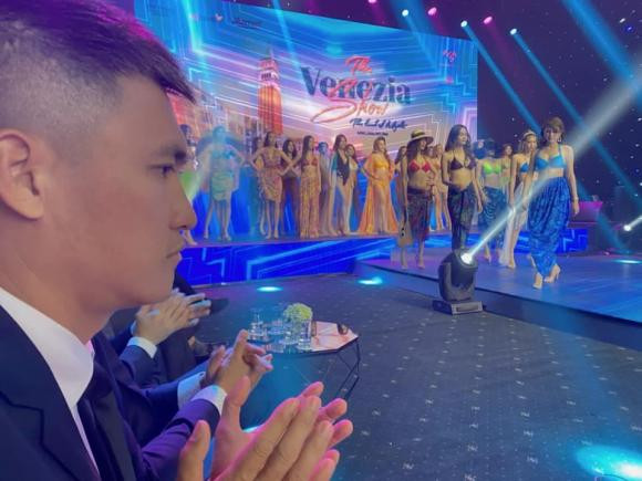 Học hỏi ngay cách đội vợ lên đầu của Công Vinh - Hình 4 Hoc hoi ngay cach doi vo len dau cua Cong Vinh-Hinh-4