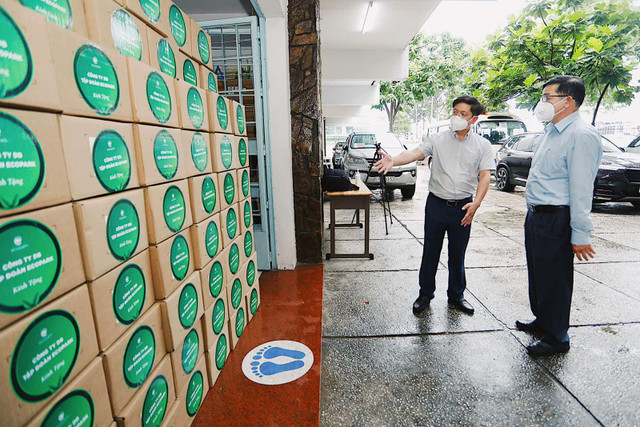 100.000 lọ thuốc Remdesivir đặc trị COVID-19 của Pfizer về Việt Nam - Hình 2 100.000 lo thuoc Remdesivir dac tri COVID-19 cua Pfizer ve Viet Nam-Hinh-2