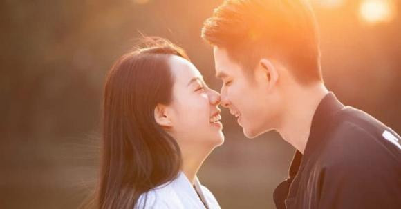 Vợ chồng xưng hô theo cách này chứng tỏ hôn nhân rất hạnh phúc Vo chong xung ho theo cach nay chung to hon nhan rat hanh phuc