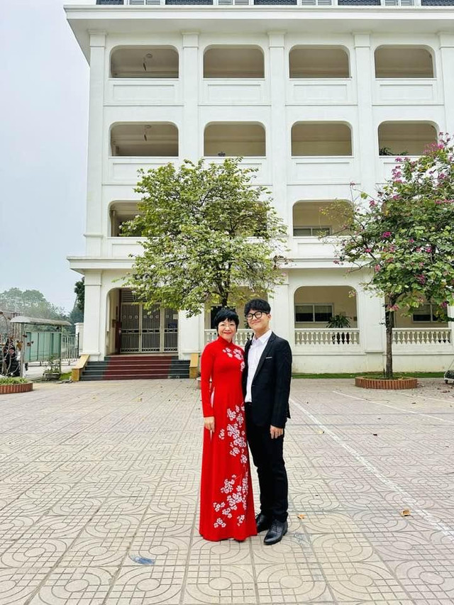 Quý tử Công Lý lớn phổng phao, như trai Hàn Quốc - Hình 3 Quy tu Cong Ly lon phong phao, nhu trai Han Quoc-Hinh-3