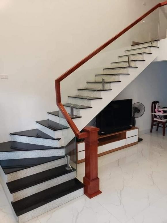 Thiết kế nhà cấp bốn gác lửng hai phòng ngủ đẹp ngất ngây - Hình 5 Thiet ke nha cap bon gac lung hai phong ngu dep ngat ngay-Hinh-5