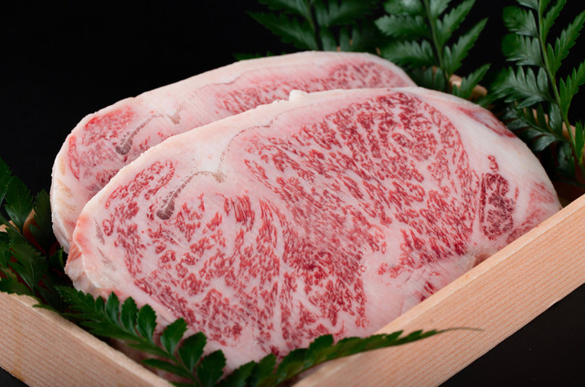 Biếu thịt bò Kobe làm quà Tết Bieu thit bo Kobe lam qua Tet