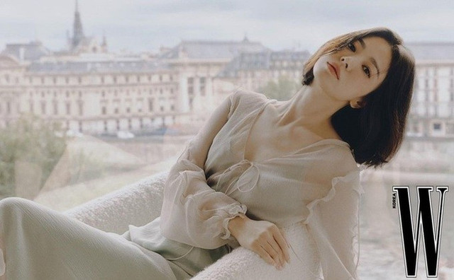 Song Hye Kyo phá vỡ hình tượng ngọc nữ - Hình 4 Song Hye Kyo pha vo hinh tuong ngoc nu-Hinh-4