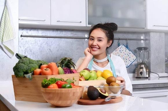 Nếu ăn thức ăn đựng trong túi ni lông lâu ngày sẽ có tác hại gì? - Hình 5 Neu an thuc an dung trong tui ni long lau ngay se co tac hai gi?-Hinh-5