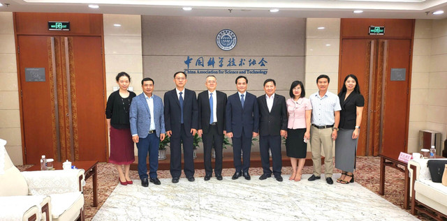 VUSTA thăm và làm việc tại Trụ sở Hội Khoa học và Kỹ thuật Trung Quốc - Hình 2 VUSTA tham va lam viec tai Tru so Hoi Khoa hoc va Ky thuat Trung Quoc-Hinh-2