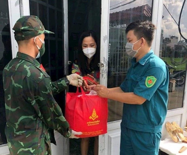 “Có thể TP HCM phải xin thêm 2 tuần để kiểm soát dịch…“ - Hình 2 “Co the TP HCM phai xin them 2 tuan de kiem soat dich…“-Hinh-2