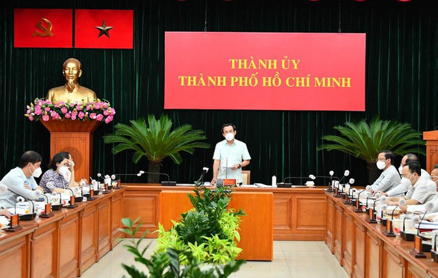 “Có thể TP HCM phải xin thêm 2 tuần để kiểm soát dịch…“ “Co the TP HCM phai xin them 2 tuan de kiem soat dich…“