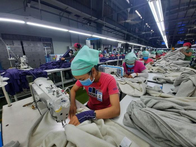 Chốt đề xuất tăng lương tối thiểu vùng lên 6% Chot de xuat tang luong toi thieu vung len 6%