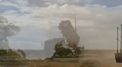 Hệ thống phòng không Patriot của Ukraine mới được triển khai vào mùa hè năm ngoái, đã là vũ khí gây trở ngại đáng kể cho Không quân Nga. Theo nguồn tin từ cộng đồng theo dõi xung đột Nga - Ukraine, các hệ thống Patriot này đã bắn hạ nhiều loại máy bay, để lại tác động đáng chú ý đến các hoạt động của Không quân Nga trên chiến trường Ukraine. 